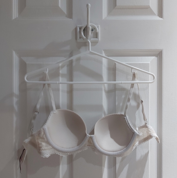 Victoria's Secret | Dream Angels Lined Demi Bra - Picture 11 of 12